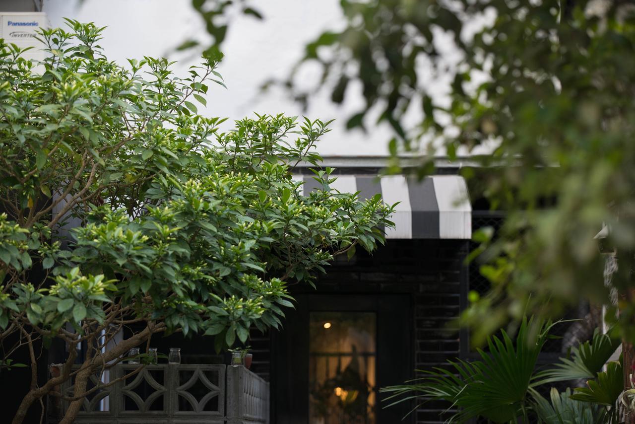 被愛咖啡小旅館 Birdeye Garden Tainan Exterior photo
